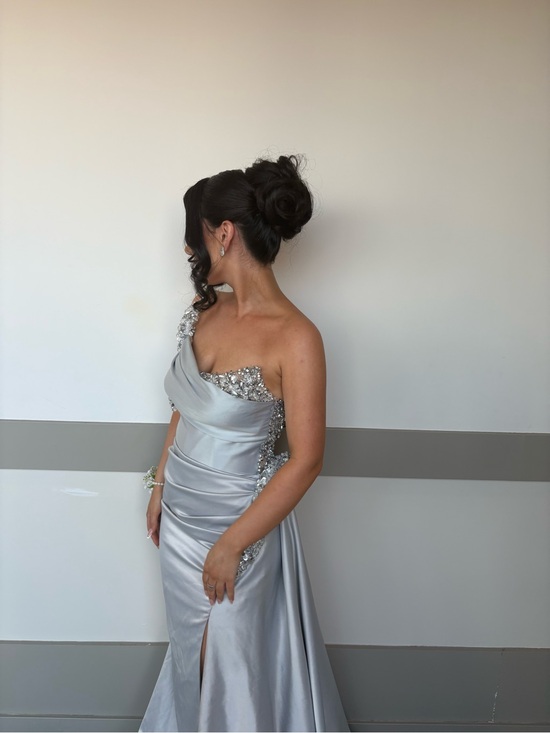 Dresses & Skirts - Silver One-Shoulder Evening Gown with Sequin Detail